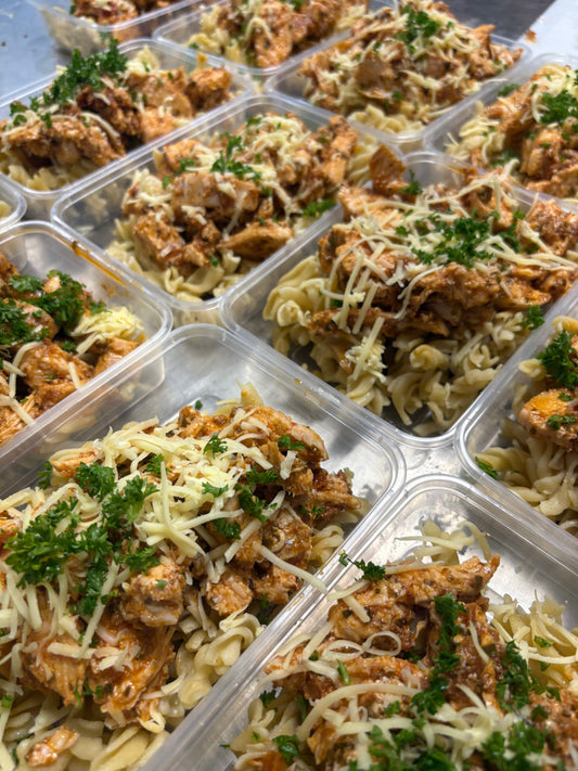 Tomato Pesto Chicken Pasta LARGE