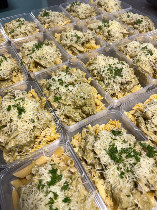 XL Basil Pesto Chicken Pasta